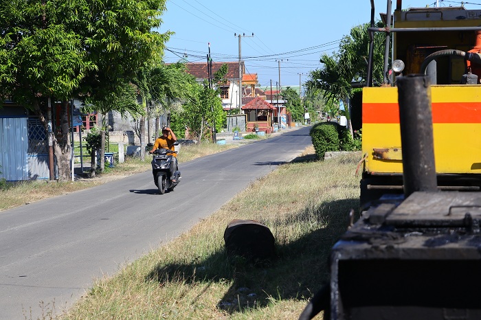 DIMULAI: Perbaikan ruas jalan Mlilir-Bakalan mengaplikasikan metode ACBC, pekerjaan ditarget rampung 12 Oktober mendatang.