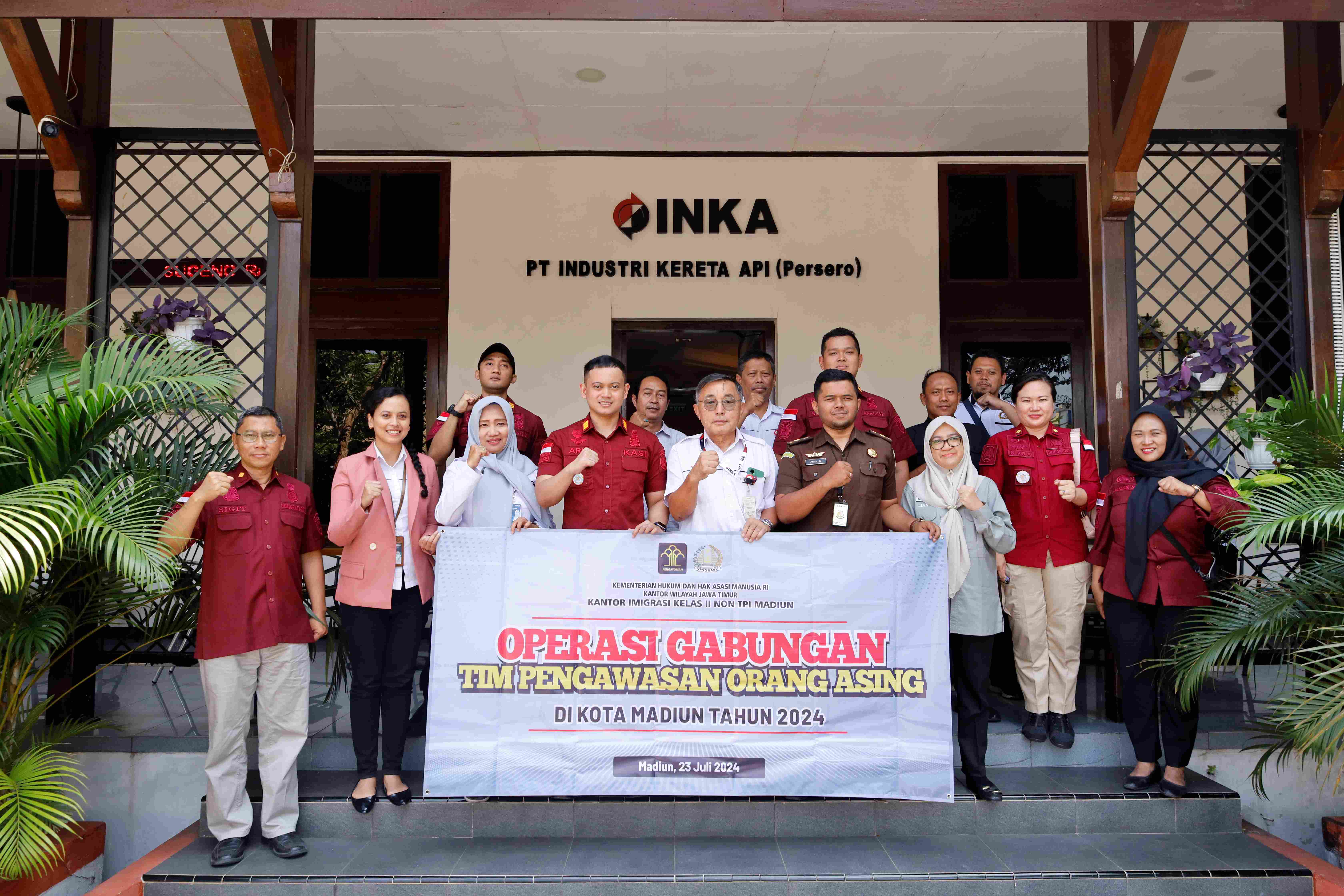 KERJA SAMA: Kolaborasi baik antara Kantor Imigrasi Kelas II Non TPI Madiun dan PT INKA terhadap TKA.&nbsp;(KANIM MADIUN)