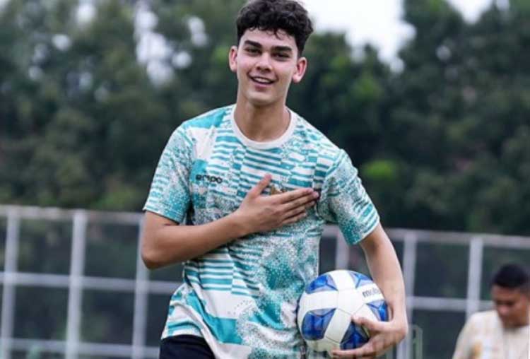 Matthew Baker memberi kode tetap setia kepada timnas Indonesia.