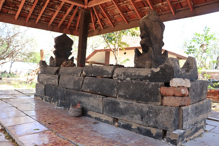 KALI KETIGA: Makam Bupati Kota Lama (Ponorogo) ke X&nbsp;Tumenggung Surabrata yang sempat dirusak telah diperbaiki sejarawan secara swadaya.