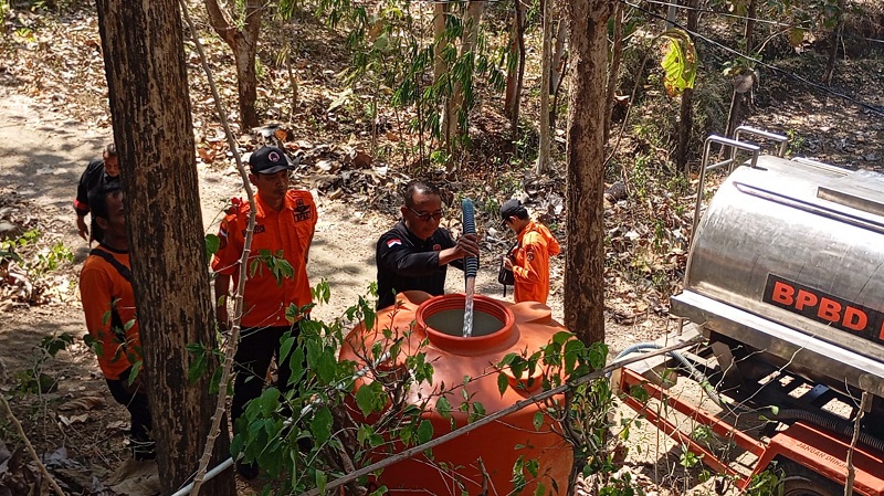 KEKERINGAN: BPBD Ponorogo menjadwalkan&nbsp;dropping&nbsp;air bersih ke Dusun Jenggring, Desa Duri, Slahung, Senin (12/8).