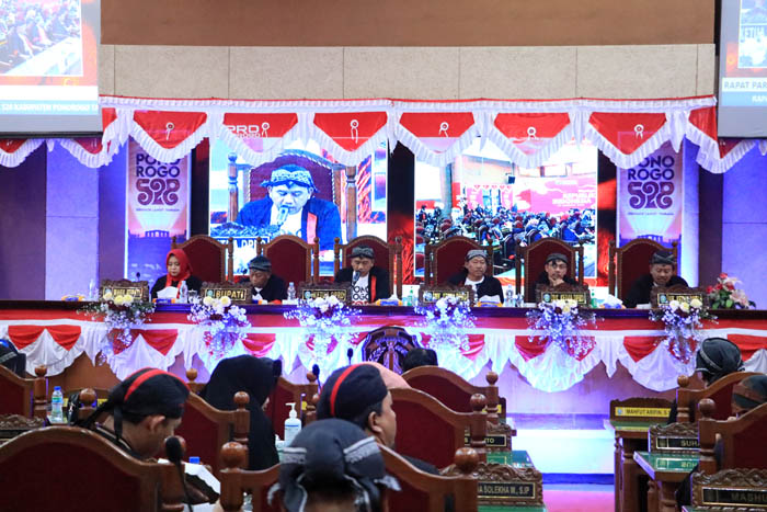 ISTIMEWA: DPRD Ponorogo menggelar sidang paripurna istimewa hari jadi Ponorogo ke-528 tahun, Minggu (11/8).
