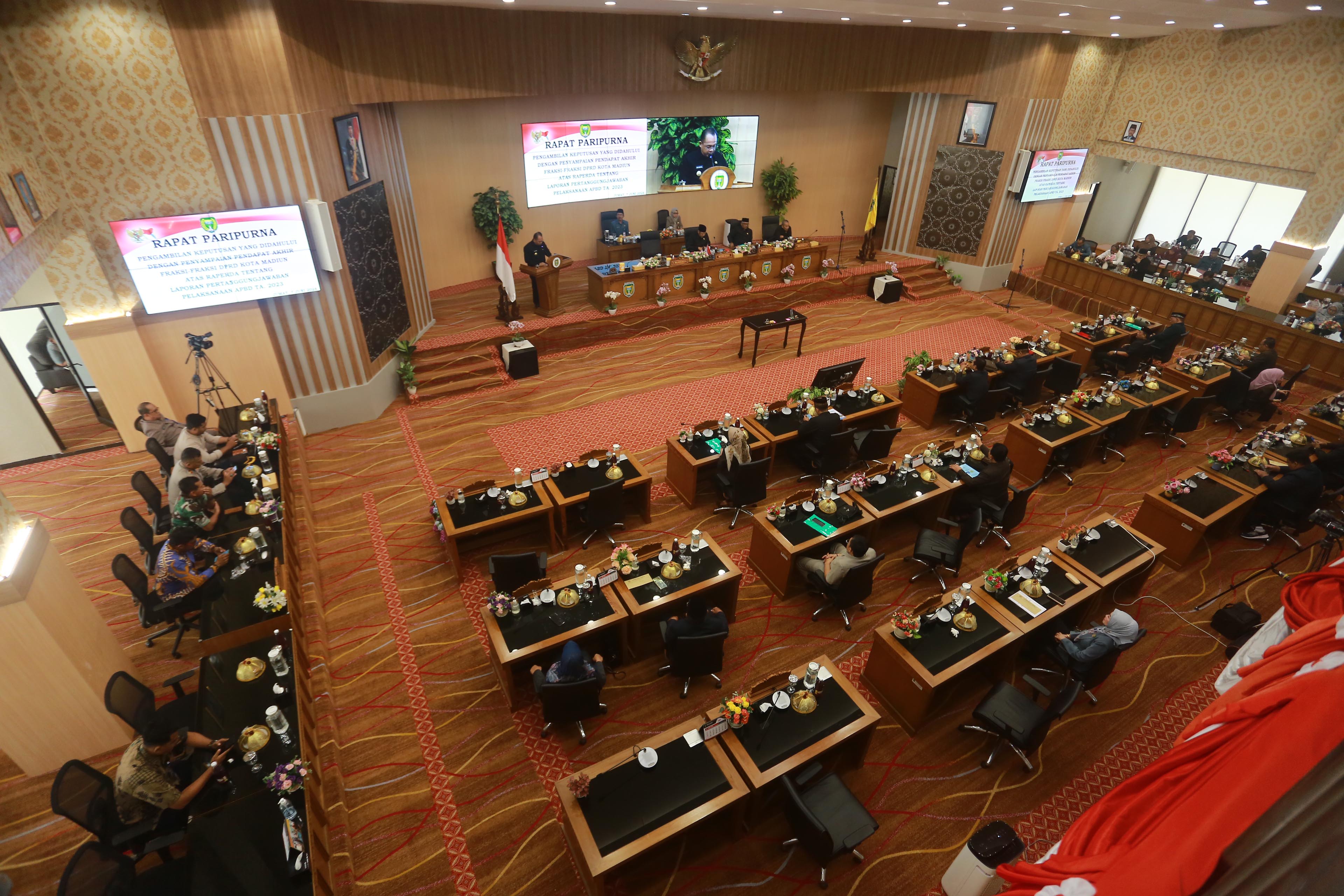 ILUSTRASI: Pelantikan calon anggota DPRD Kota Madiun terpilih untuk masa periode 2024&ndash;2029 dijadwalkan pada Senin (26/8) mendatang. (BAGAS BIMANTARA/RADAR MADIUN)