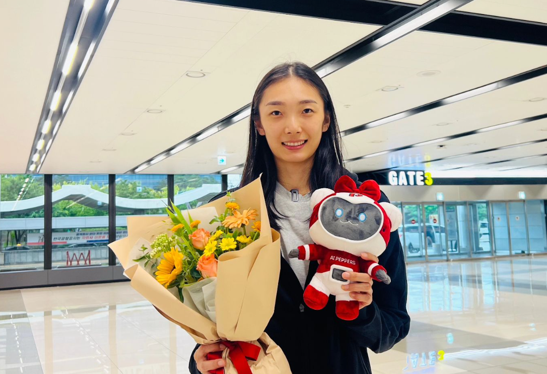 CADAS: Yu Zhang, middle blocker baru AI Peppers yang masuk melalui kuota Asia. (INSTAGRAM)