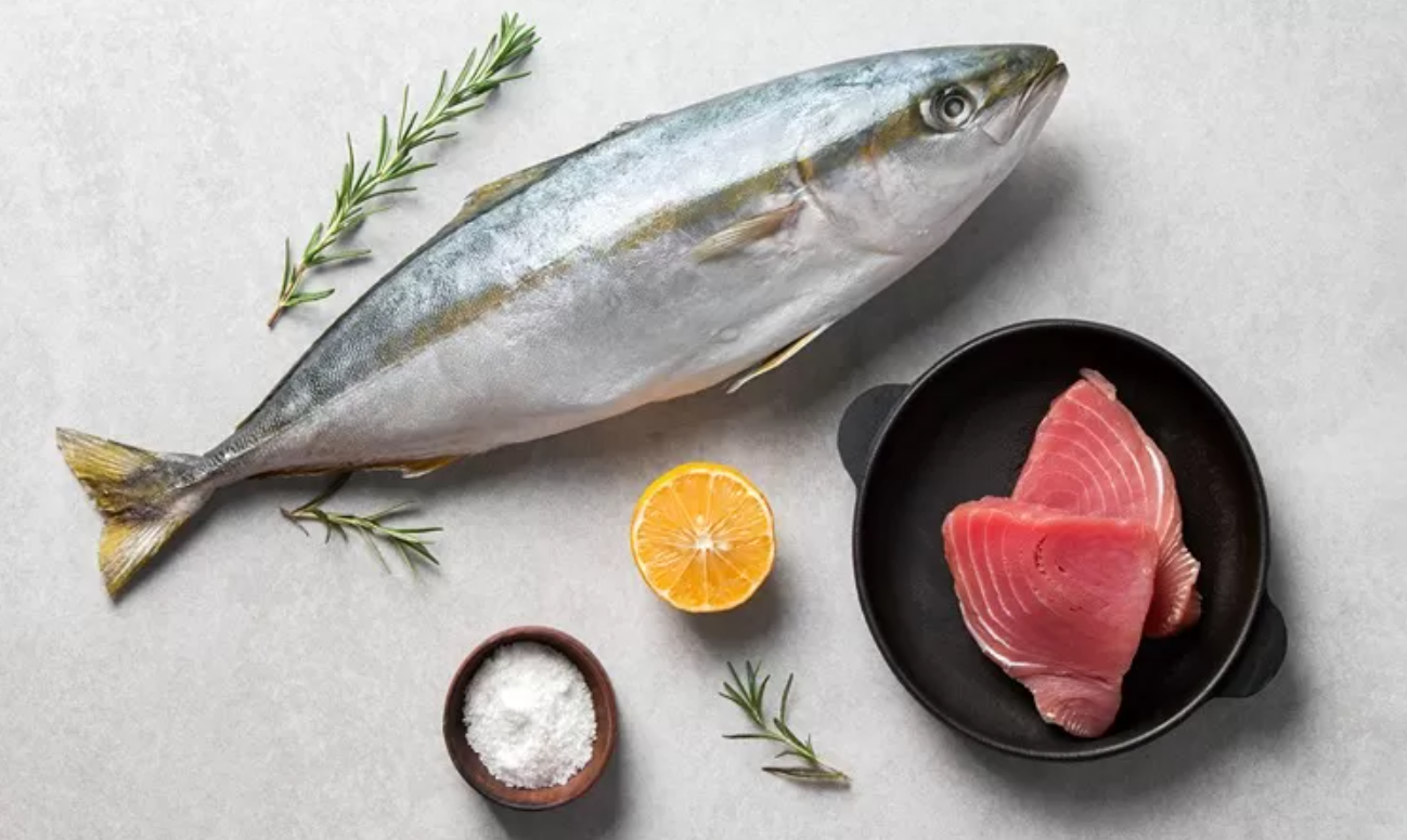 Ilustrasi makan ikan (JAWAPOS.COM)