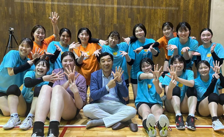 Skuad Tokyo Sunbeams didominasi pemain muda.
