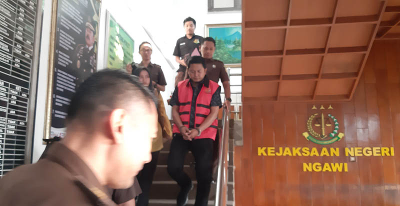 Ilustrasi Foto : Kejari Ngawi telah menetapkan oknum PNS Kecamatan Kendal dan Kepala DLH Ngawi sebagai tersangka dugaan korupsi dana hibah Dikbud Ngawi 2022.