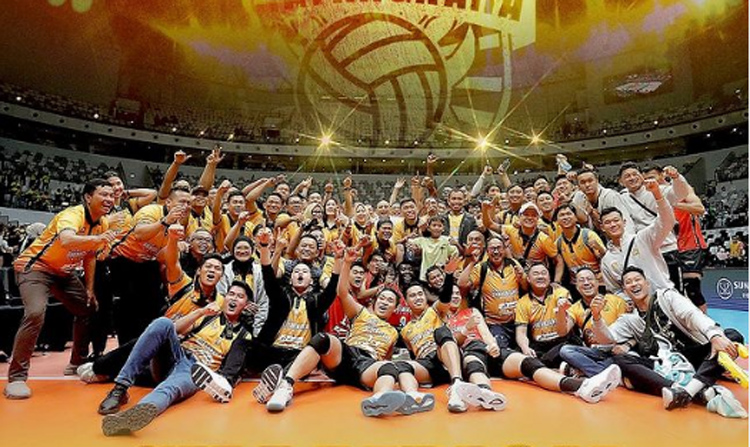 Bhayangkara Presisi usai penobatan juara Proliga lalu.