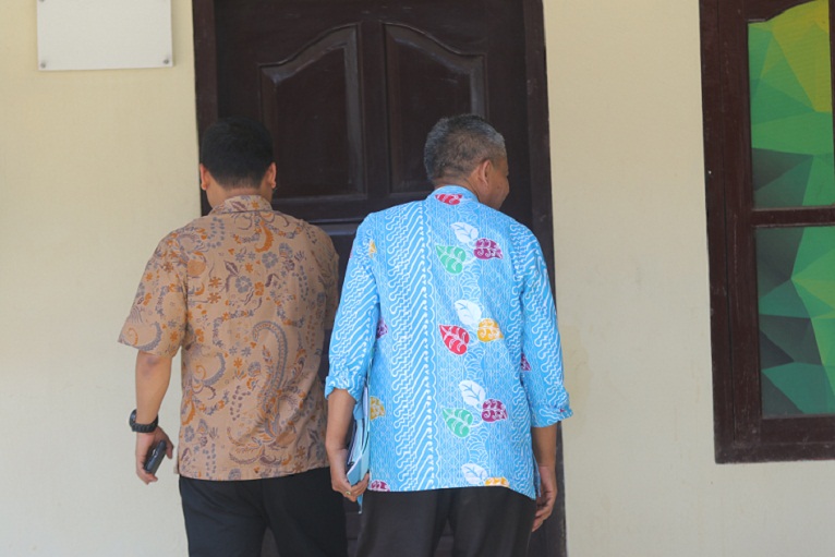 GENTENAN: Pihak manajemen MUS dipreksa Satrskrim Polres Madiun ing perkara ngedol satwa ilegal. (R. BAGUS RAHADI/RADAR MADIUN)