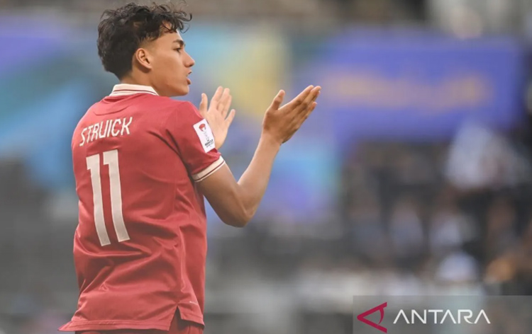 Rafael Struick dalam sebuah laga Timnas Indonesia.