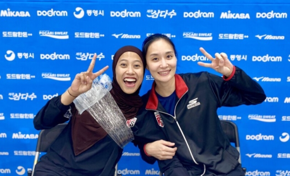TAJAM: Dua pemain Red Sparks, Megawati Hangestri dan Pyo Seung-ju. (NAVER)