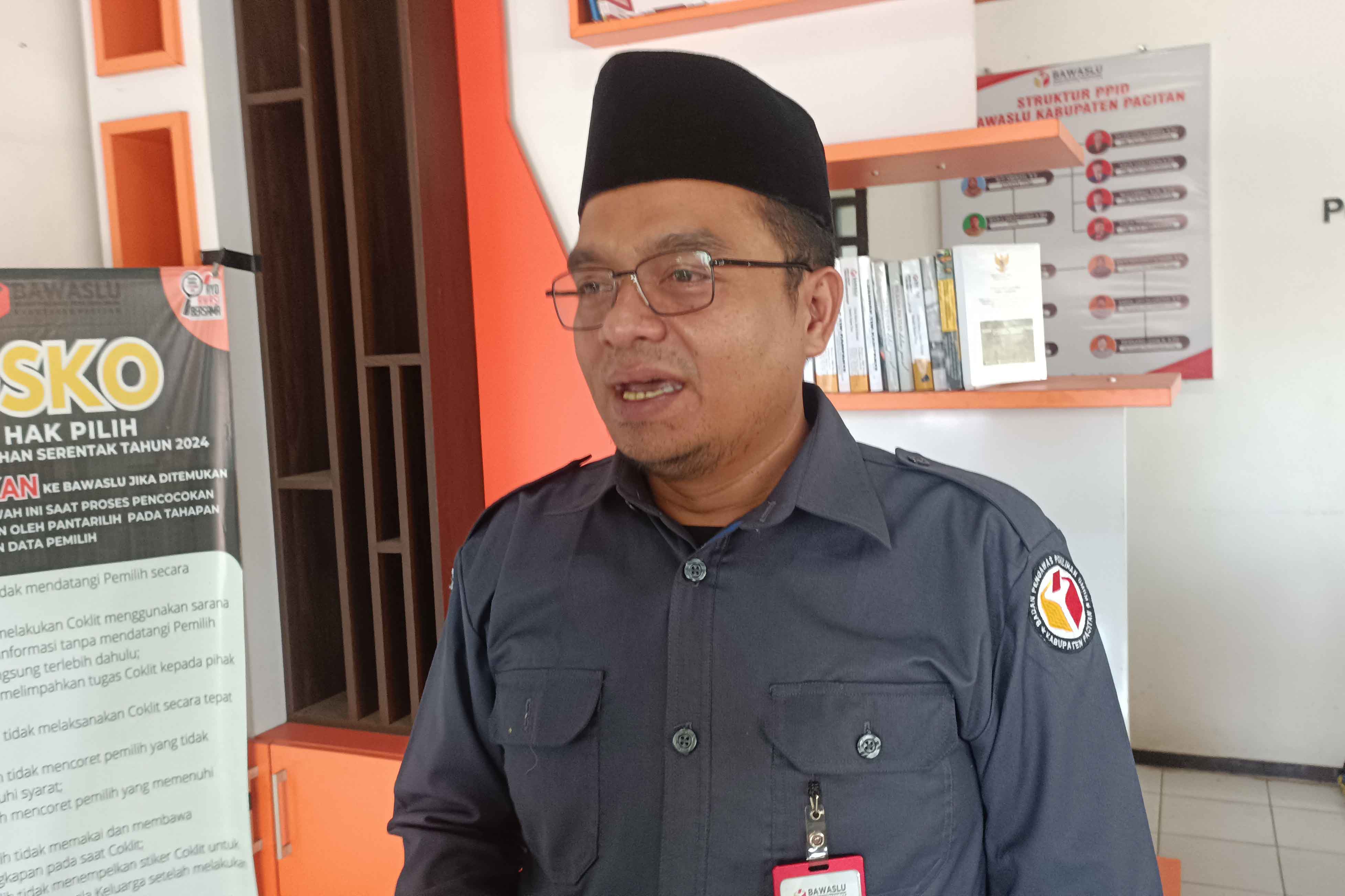 Ketua Bawaslu Kabupaten Pacitan Samsul Arifin