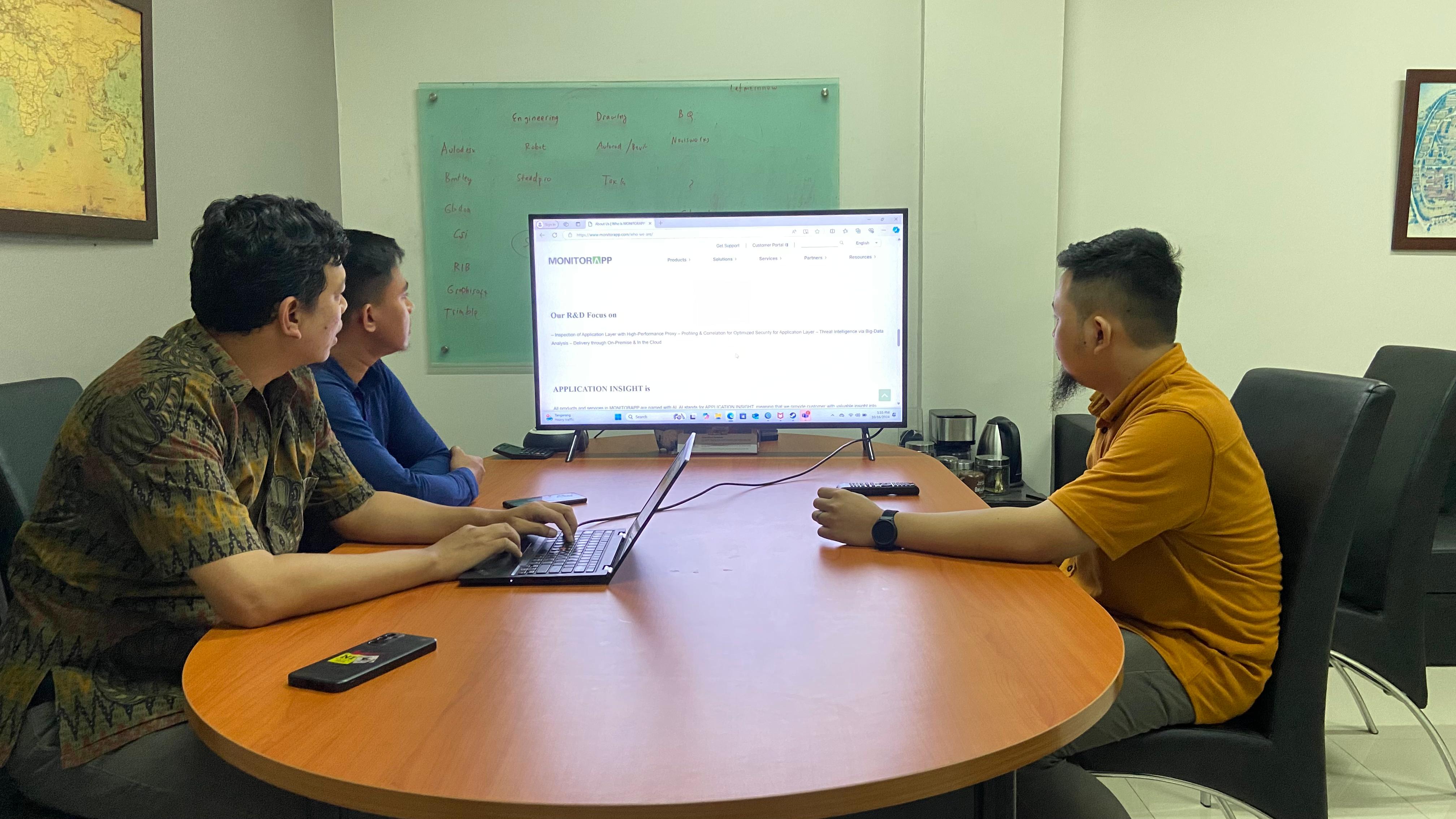 PT Val Solusi Indonesia (Valuesion), distributor solusi cybersecurity, berkolaborasi strategis dengan MONITORAPP.