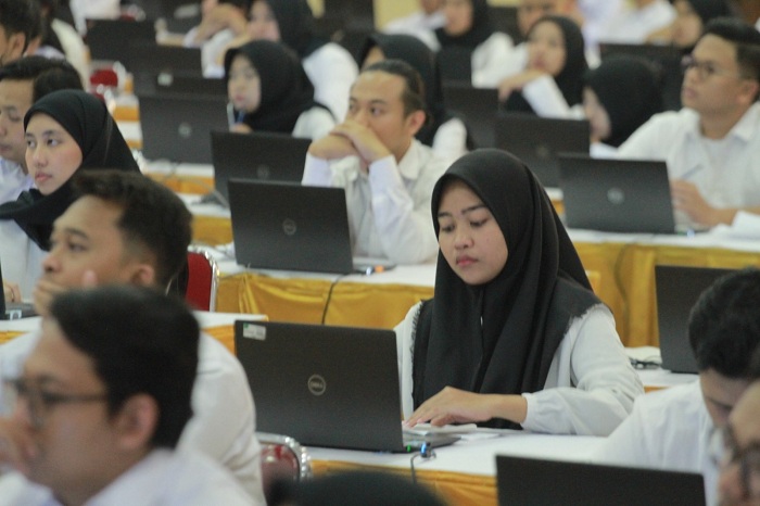 KETAT: Pelaksanaan seleksi kompetensi dasar rekrutmen CPNS 2023 di Wisma Haji, Kota Madiun, beberapa waktu lalu.