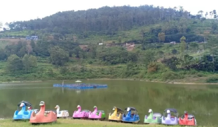 PANORAMA ALAM: Telaga Wurung di Kecamatan Plaosan, Kabupaten Magetan, jadi spot mancing anti semprot istri.