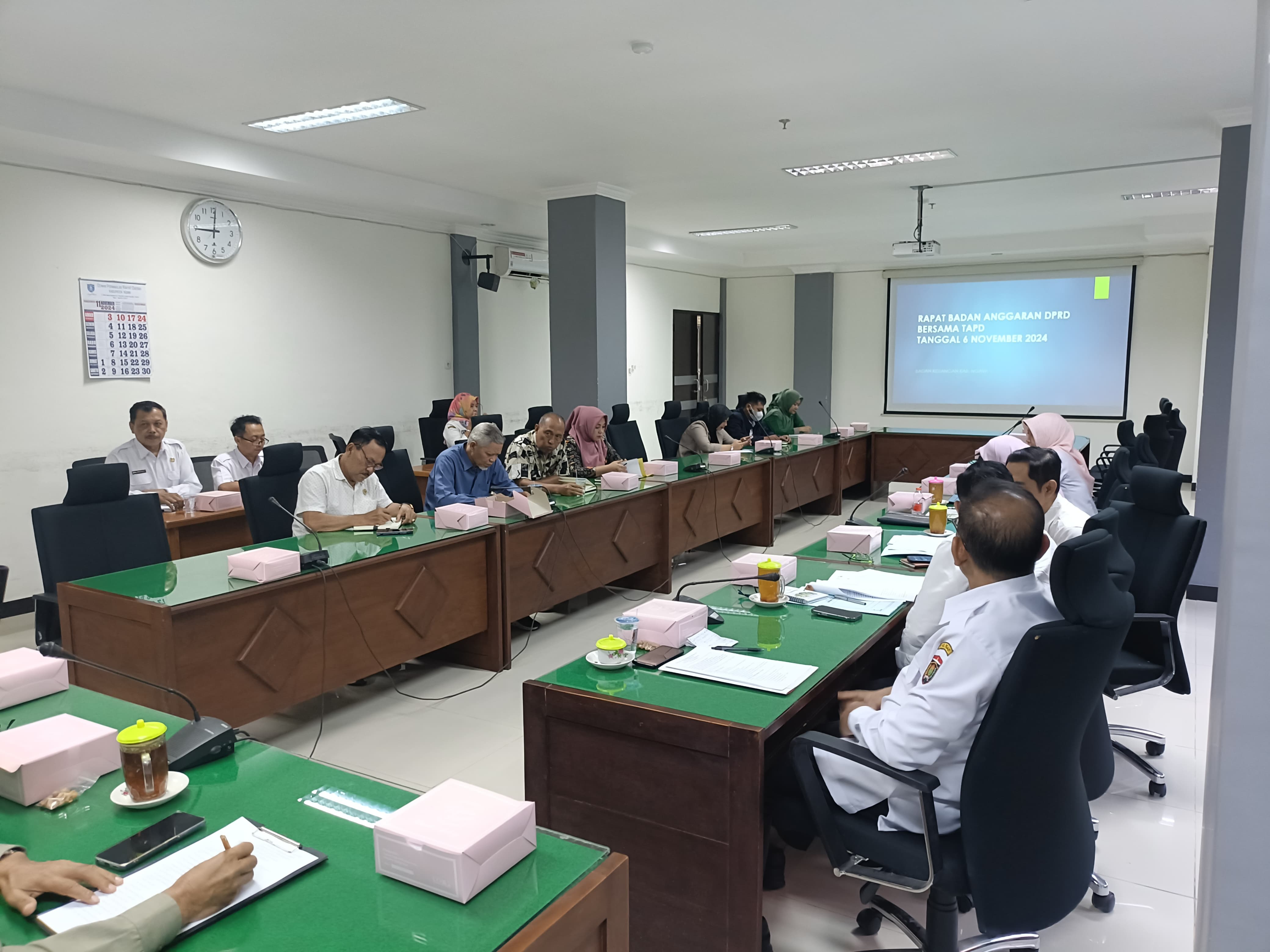 APBD 2025: Program makan siang bergizi Presiden Prabowo Subianto dan Wakil Presiden Gibran Rakabuming Raka sempat jadi bahasan dalam rapat TAPD dan Banggar DPRD Ngawi beberapa waktu lalu.