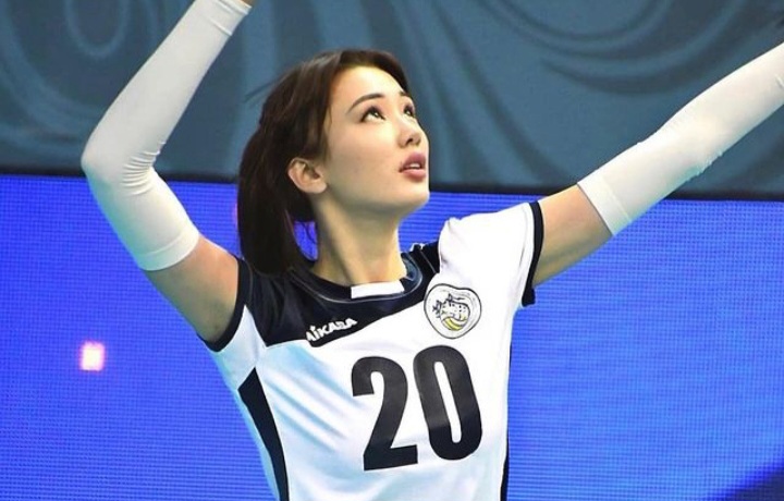 CANTIK: Yogya Falcons dipastikan diperkuat Sabina Atlynbekova di Proliga 2025.