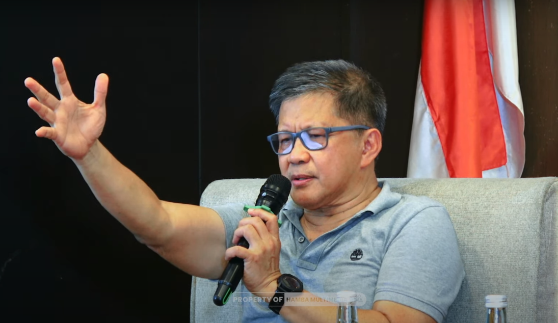 Rocky Gerung dalam diskusi demokrasi di I-Club, Kota Madiun, Jumat 22 November 2024.