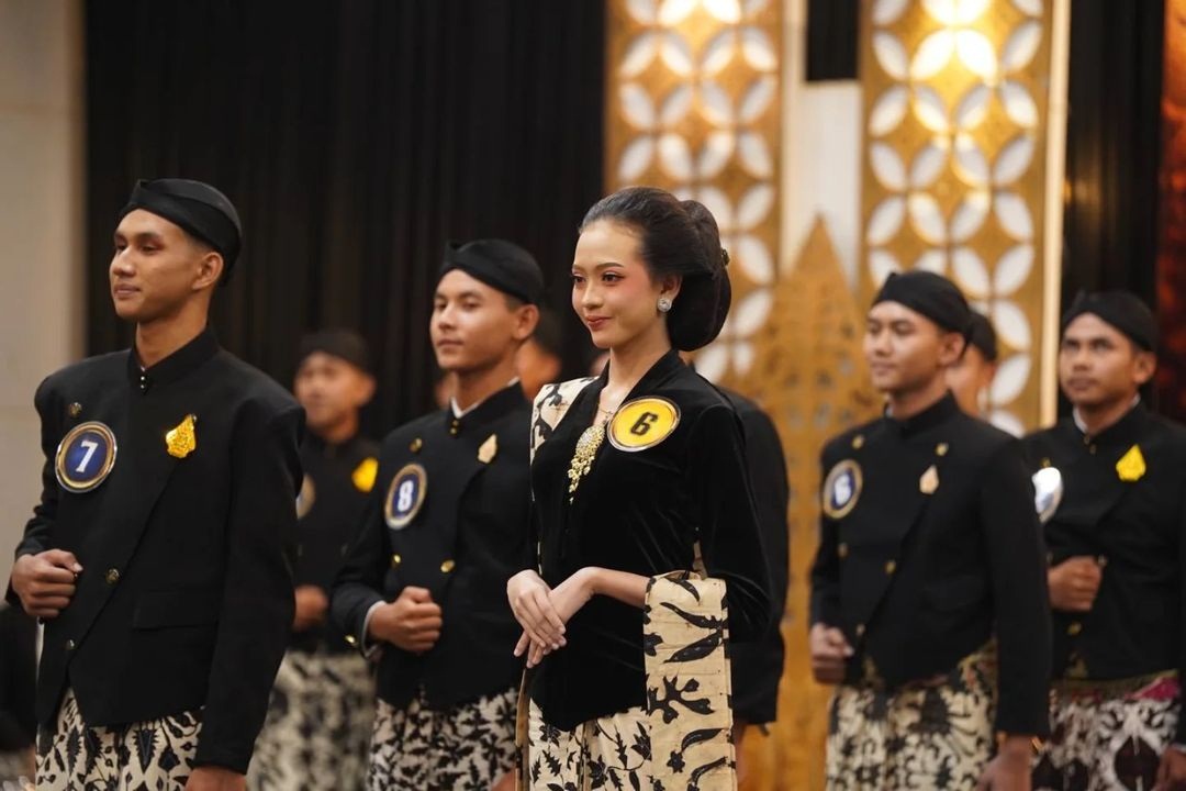 TALENTA: Grand final Pemilihan Duta Pemuda Kethuk Kenang Pacitan 2024, Setu (30/11). (DOKUMEN/RADAR MADIUN)