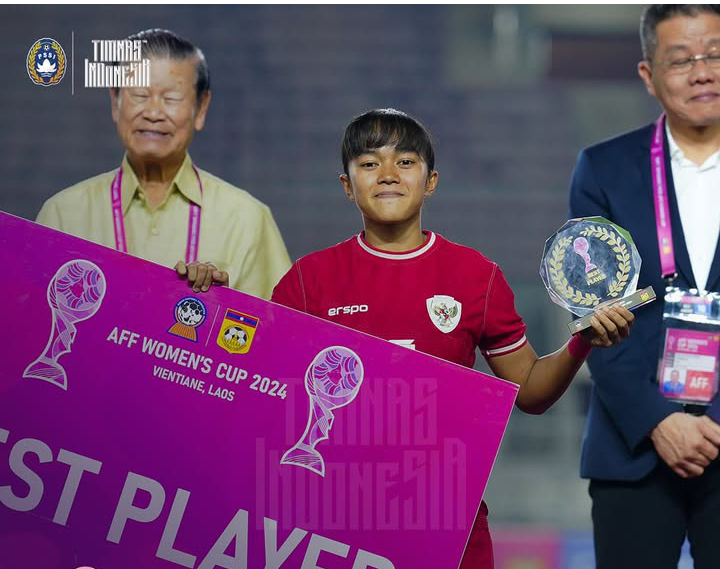 BEST PLAYER: Reva Octaviani menjadi pemain terbaik Piala AFF Putri 2024.