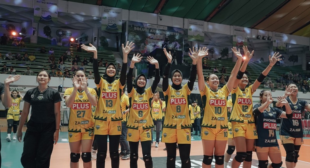 JUARA: Para pemain Gresik Petrokimia Pupuk Indonesia di Livoli 2024. Skuad terbaru untuk Proliga 2025 terus dimatangkan.