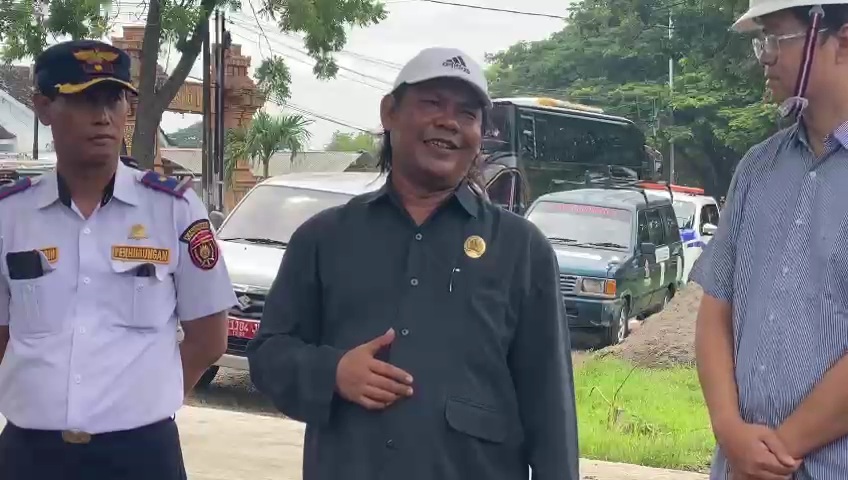 KLARIFIKASI: Winarto, anggota DPRD Ngawi, mengklaim tidak menjadi backing&nbsp;pabrik mainan PT GFT Indonesia Invesment.