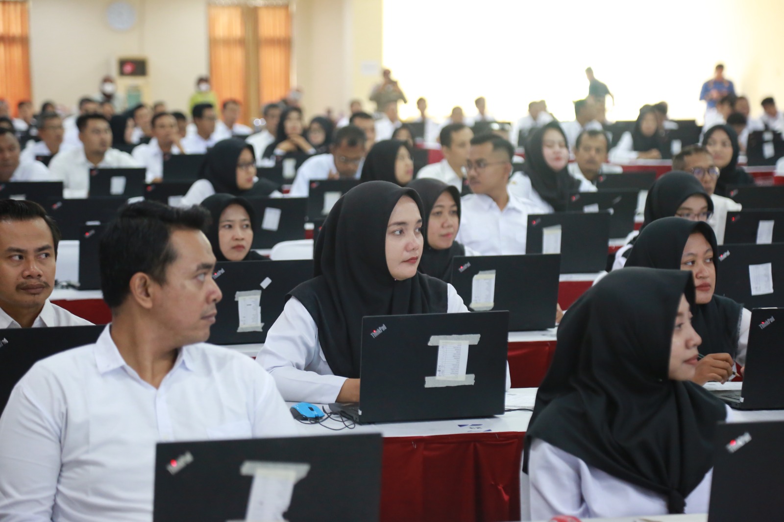 SELEKSI PPPK: Masa pendaftaran tahap II Kota Madiun dibuka sampai 15 Januari 2025. (BAGAS BIMANTARA/RADAR MADIUN)
