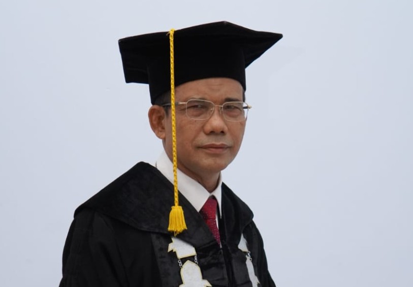 Prof. Dr. KH. M. Sutoyo,&nbsp;M.Ag