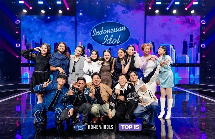 14 kontestan yang lolos Spektakuler Show.