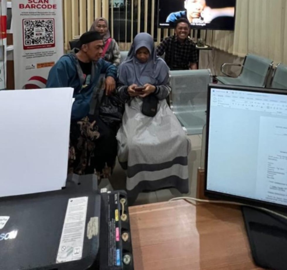 Sejumlah jemaah melaporkan kehilangan barang mereka di Polres Pacitan kemarin (28/1) malam. (ISTIMEWA)