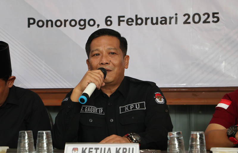 DITETAPKAN : Duet Sugiri Sancoko dan Lisdyarita ditetapkan sebagai bupati dan wakil bupati terpilih hasil Pilkada Ponorogo 2024 oleh KPU setempat, 6 Februari 2025.