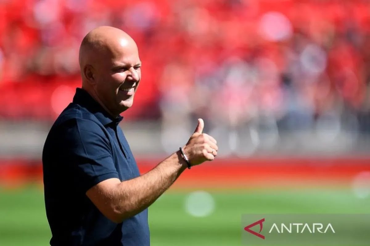 Manajer Liverpool asal Belanda Arne Slot.