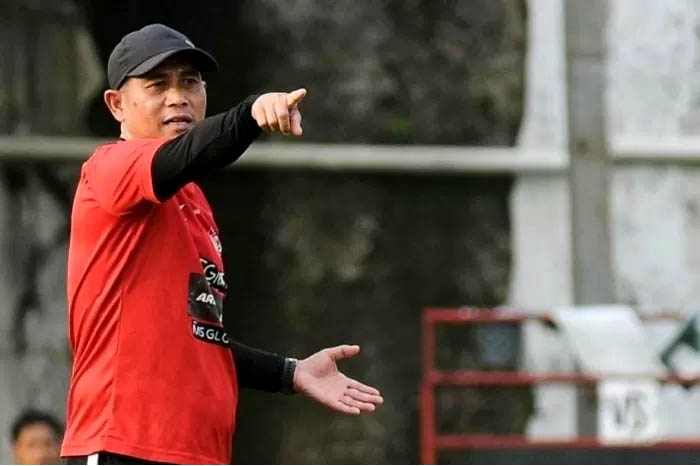 GANTI JURU TAKTIK: Manajemen Persinga menunjuk ek pelatih Arema FC Joko Susilo sebagai karteker menggantikan Moch. Fachrudin.
