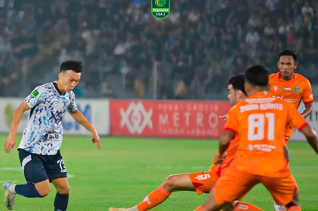 PSPS Riau menang 1-0.