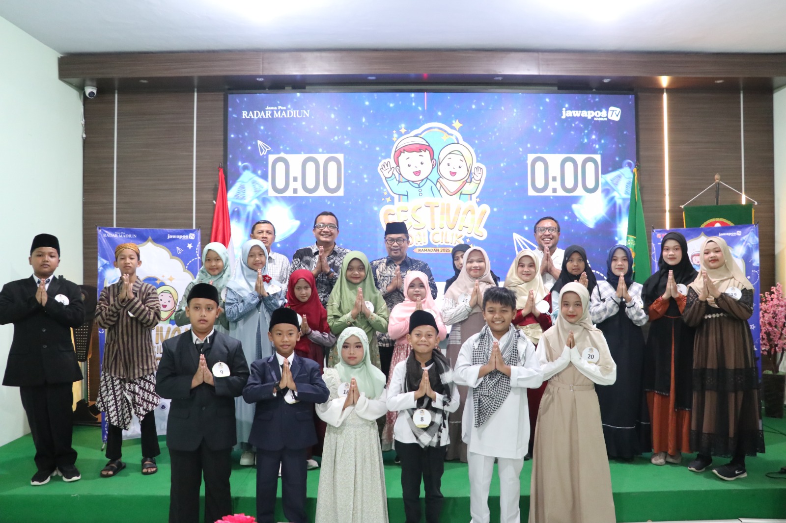 SEMANGAT: Para peserta audisi Festival Dai 2025 di Ponorogo.