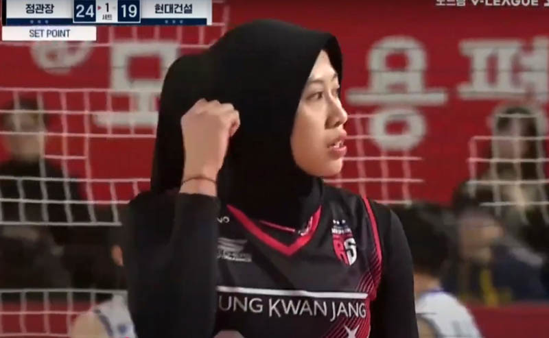 Posisi runner up Red Sparks yang dibela Megawati Hangestri di daftar klasemen liga voli Korea terancam direbut Hyundai Hillstate lagi.