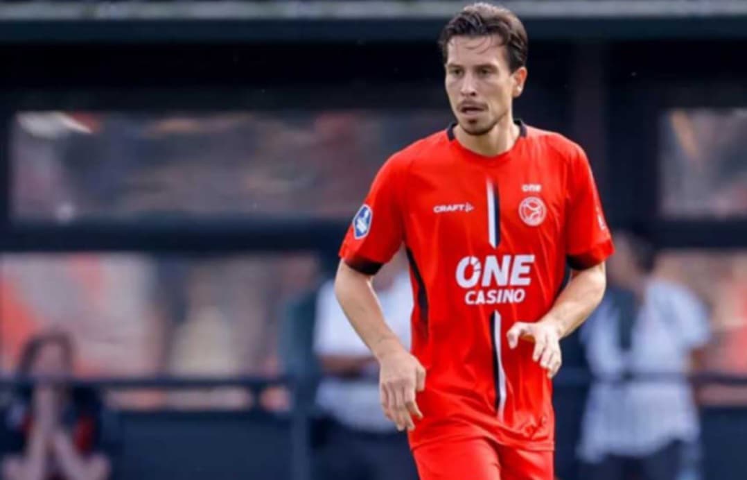 Pemain Almere City dan Timnas Indonesia Thom Haye