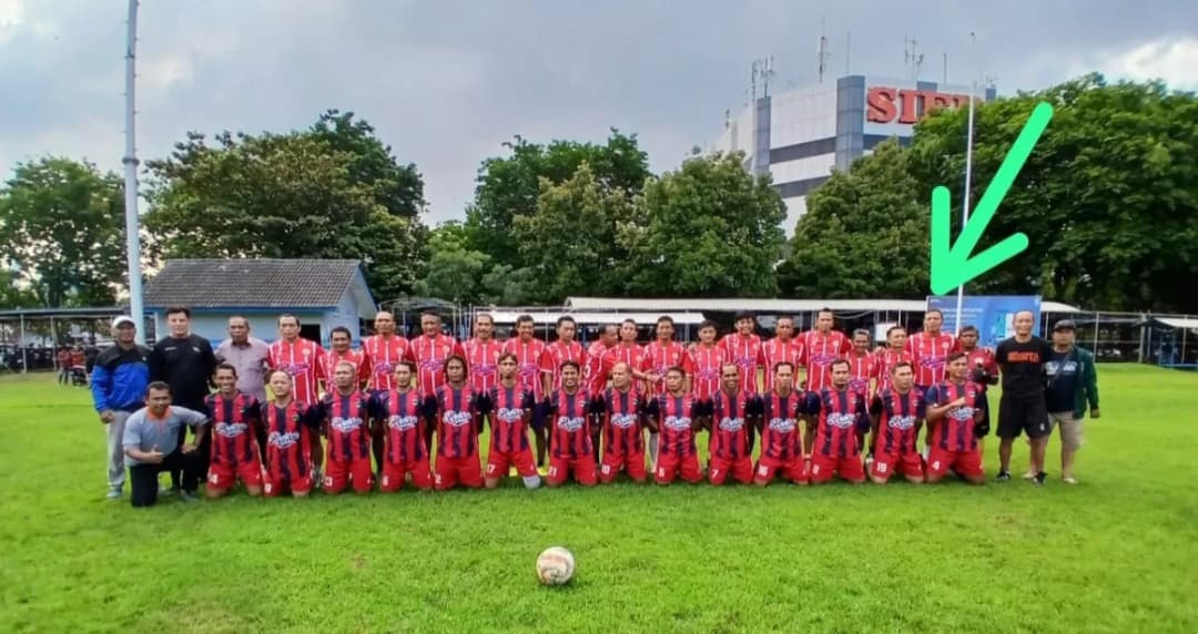 Bejo Sugiantoro sebelum laga Selasa (25/2) sore di Lapangan SIER, Surabaya.