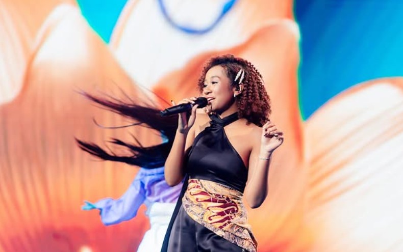 Penampilan Angie Carvalho di Spektakuler Show Indonesian Idol, Senin 24 Februari 2025.