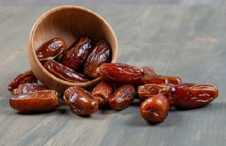 Kurma kaya manfaat untuk kesehatan.