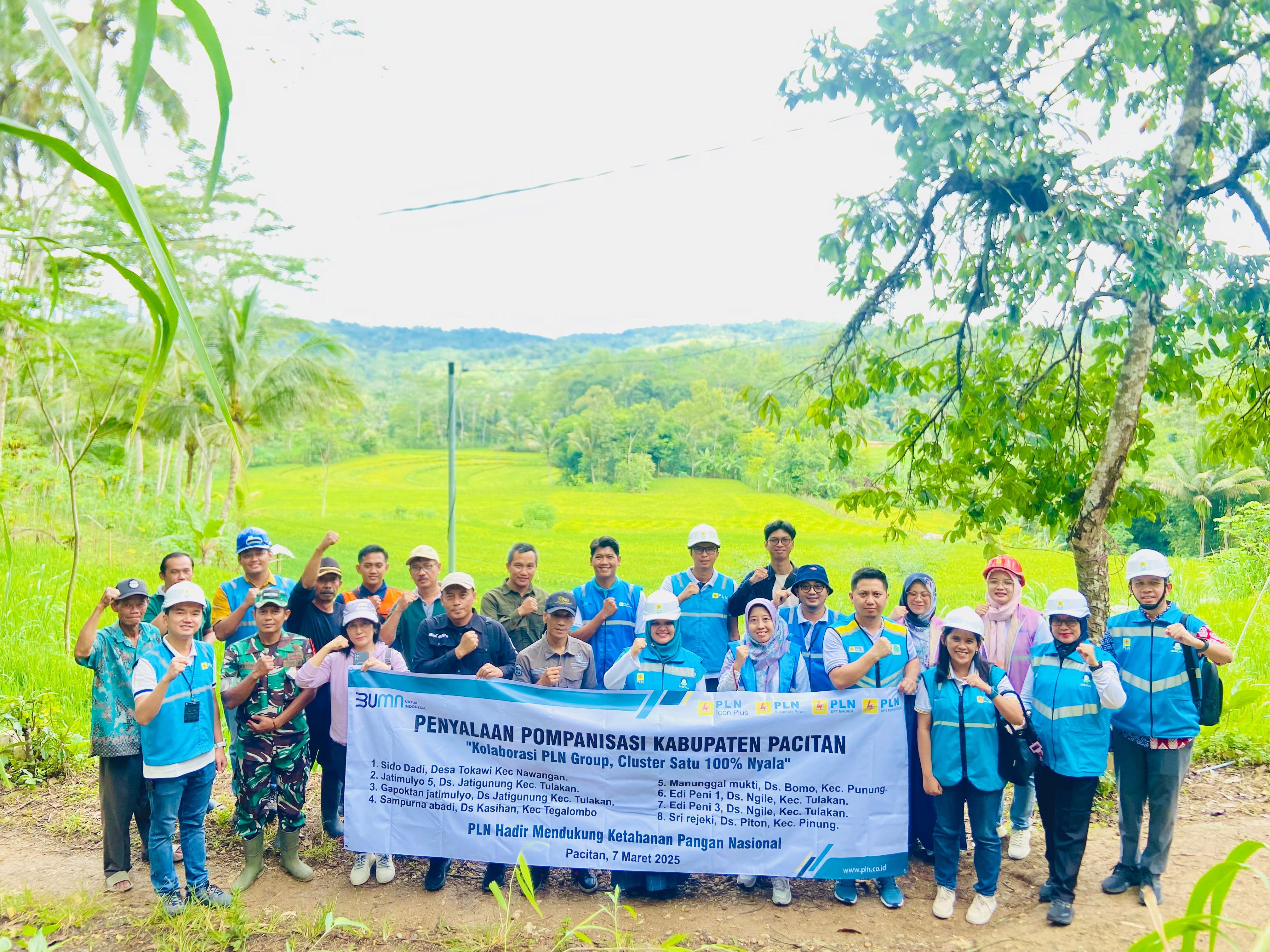 PLN UP3 Ponorogo bersama PLN Group&nbsp;meresmikan pompanisasi listrik di Desa Ngile, Pacitan.