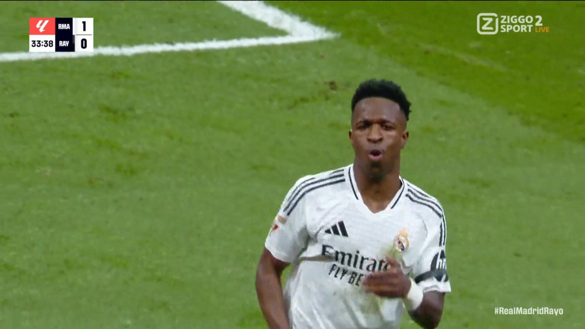Vinicius Junior mengantarkan Real Madrid menang atas Rayo Vallecano lewat golnya di menit ke-34 dalam lanjutan La Liga, Minggu, 9 Maret 2025.