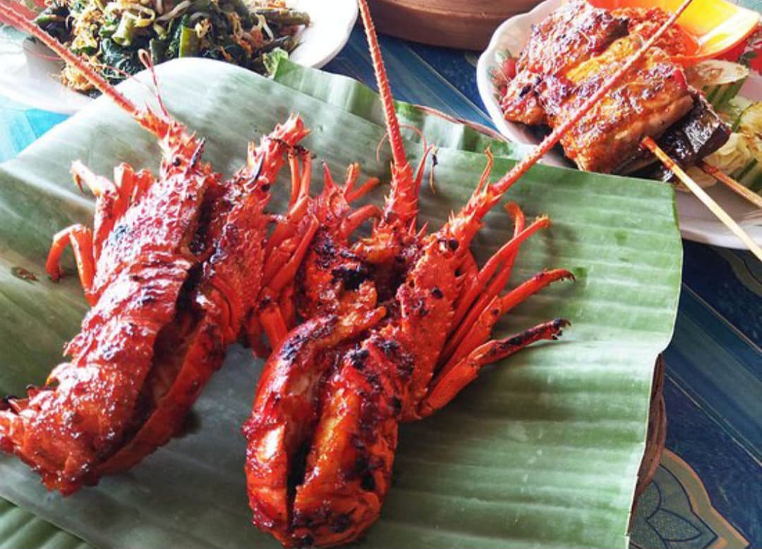 Menu lobster panggang di Warung Makan Bu Gandos.