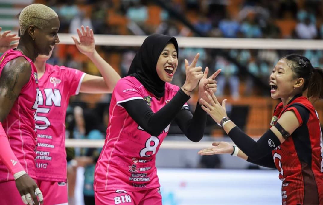 Indah Guretno bersama Megawati Hangestri saat bersama-sama membela Jakarta BIN di Proliga 2024 lalu.