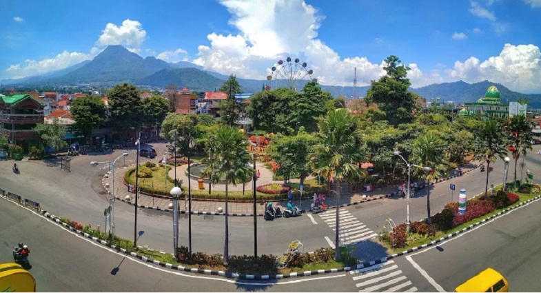 ISTIMEWA: Alun-alun Kota Batu. (DOKUMEN/RADAR BATU)