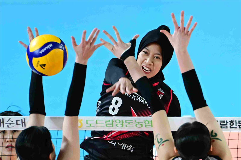 Opposite andalan Red Sparks asal Indonesia Megawati Hangestri Pertiwi bakal dihadang middle blocker tangguh Hyundai Hillstate di babak play off liga voli Korea Selatan atau V League 2024/2025