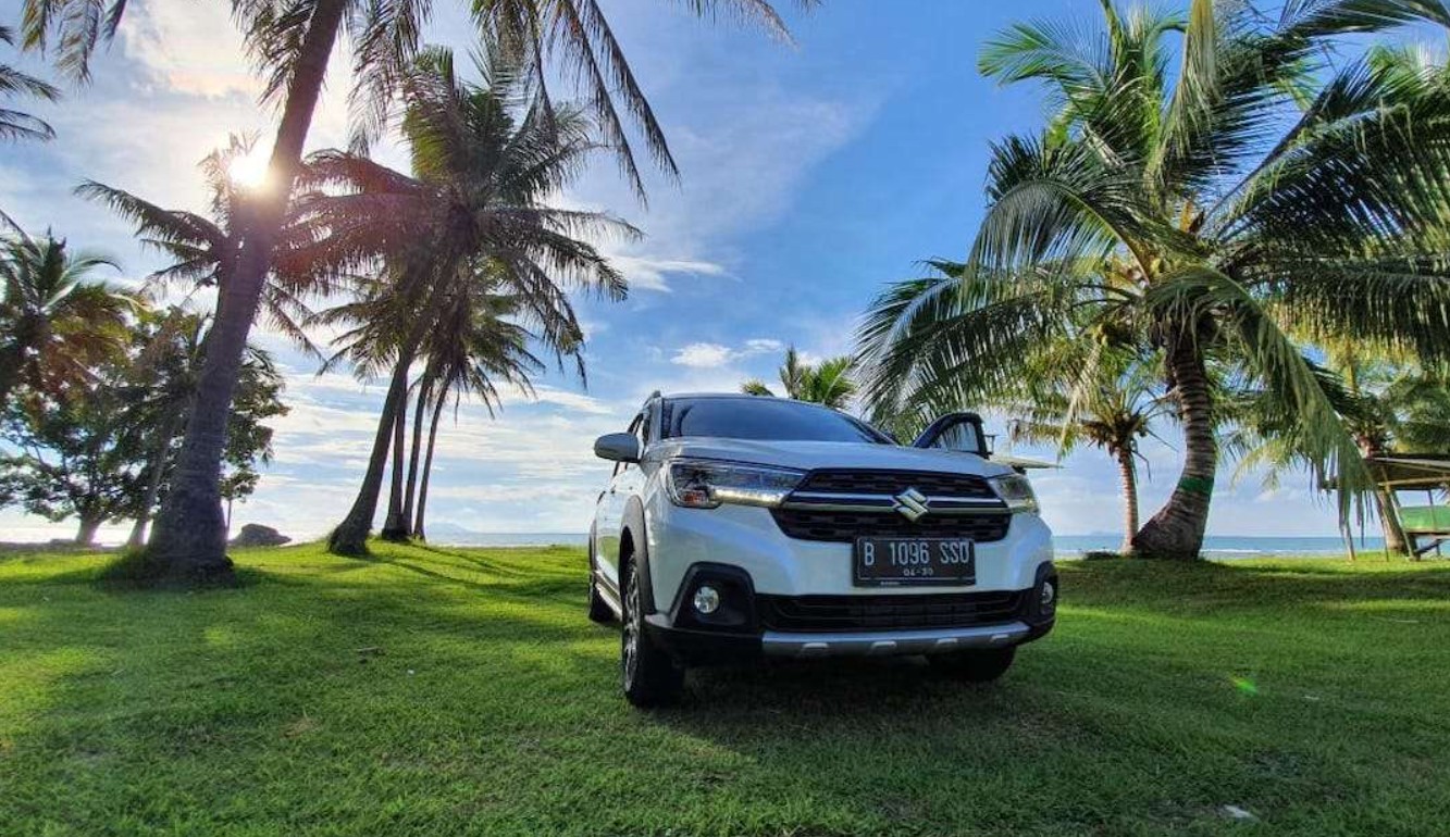 Ilustrasi mobil Suzuki.