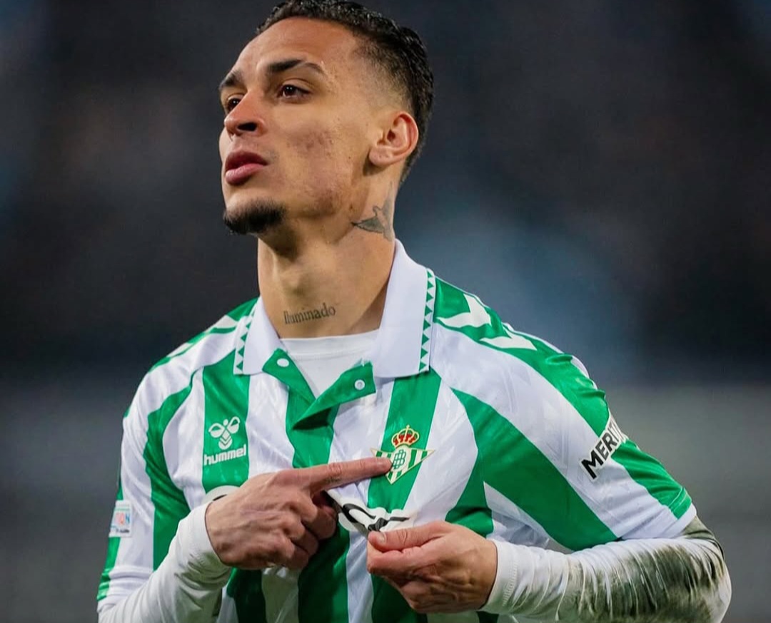 Pemain Real Betis Antony.