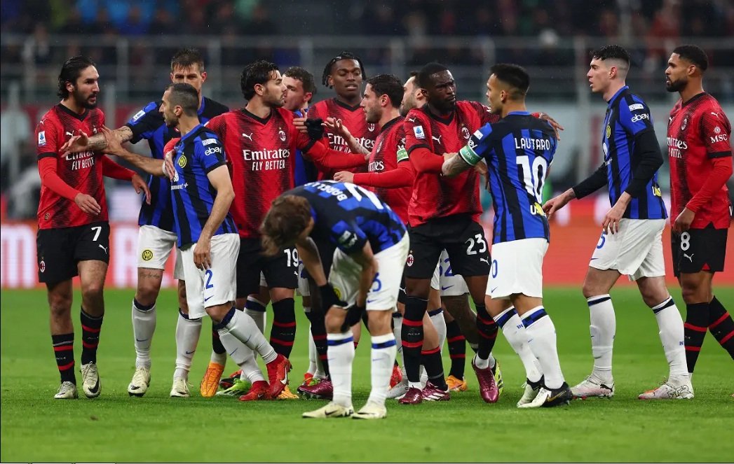 Duel AC Milan vs Inter Milan tersaji di Coppa Italia.