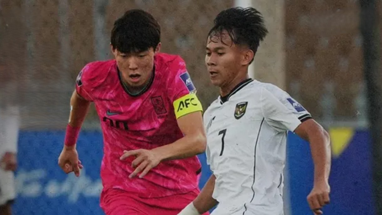 Aksi pemain Timnas Indonesia U17, Zahaby Gholy, di Piala Asia U17 melawan Korea Selatan.